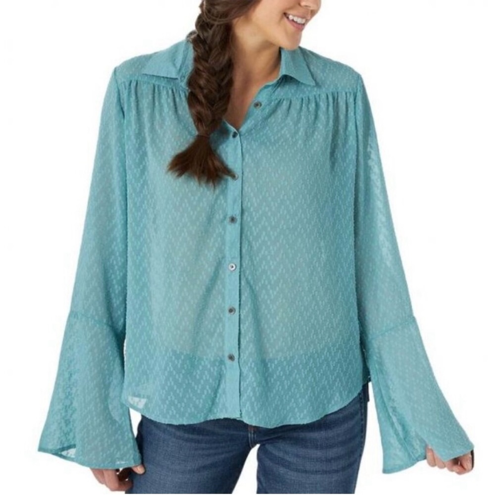 ❗️SOLD ❗️
Wrangler Retro Teal Button-Up Blouse